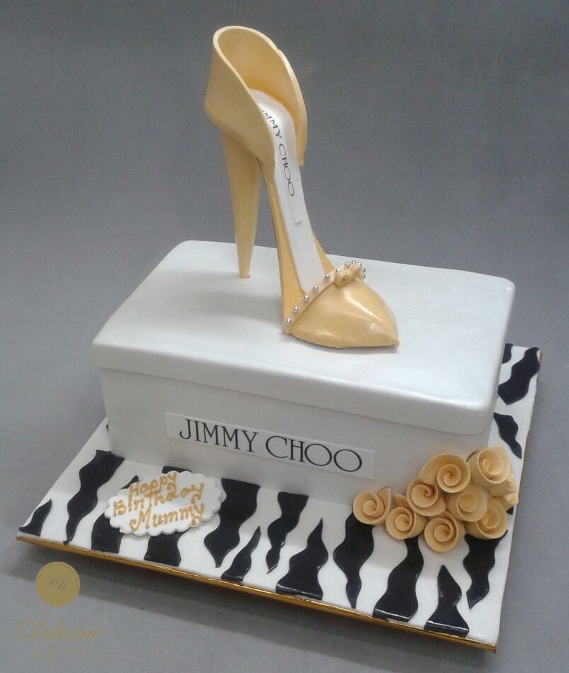 cake shoe high heel sweet gucci Stock Photo - Alamy
