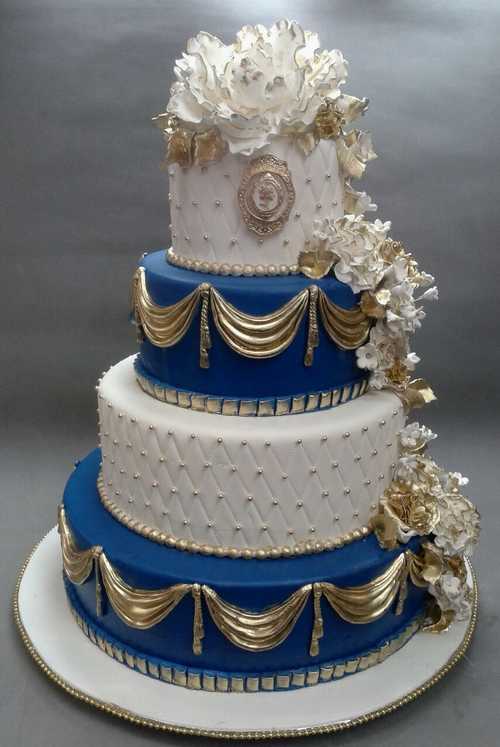 White and Gold Wedding Cake - — Dellissima Cakes