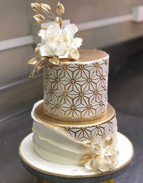 Pink Flower – Luxury Wedding Cake Design | Mid Michigan