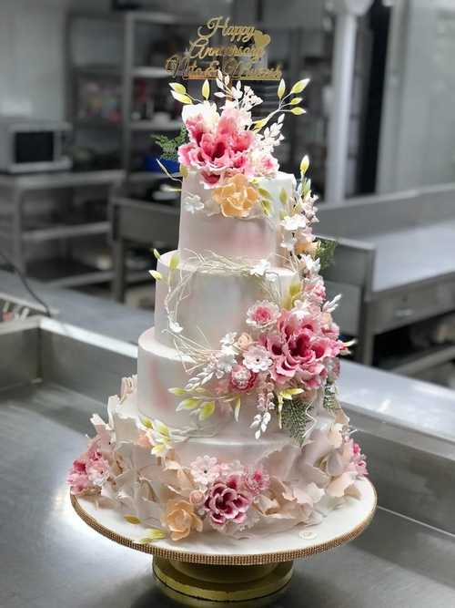 Happy Wedding Day, Wedding Cake Card | Scribbler