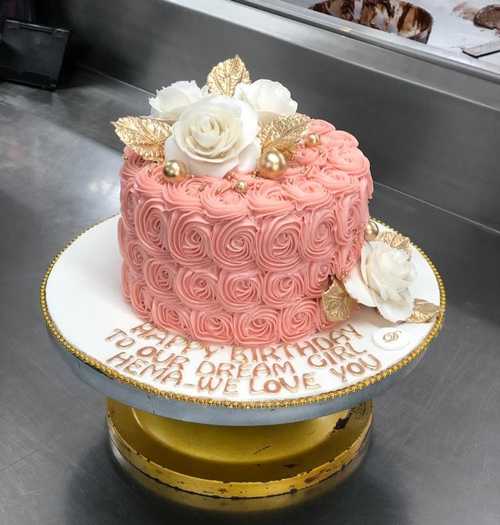Simply Floral Cake – Miss Cookie Brisbane