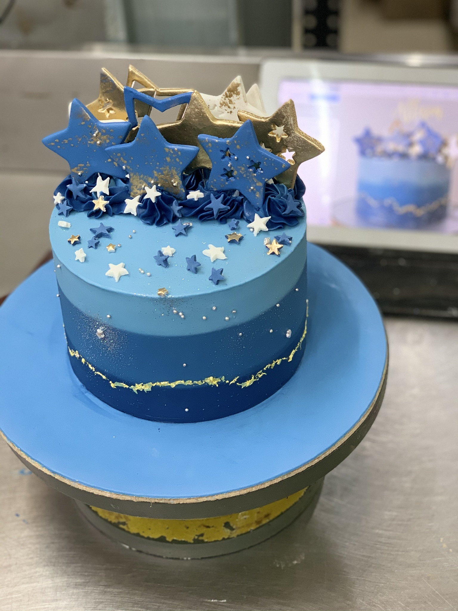 Among Us Space Cake | Birthday Cake In Dubai | Cake Delivery – Mister Baker