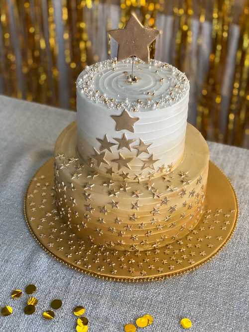 Twinkle Twinkle Little Star - Decorated Cake by - CakesDecor